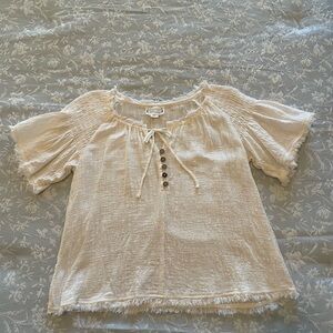 Love Riche Cream Textured Blouse gauze short sleeve comfy cute Top size Small